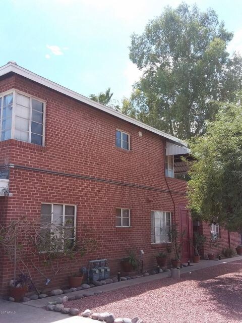 TRIPLEX FROM THE NORTHEAST