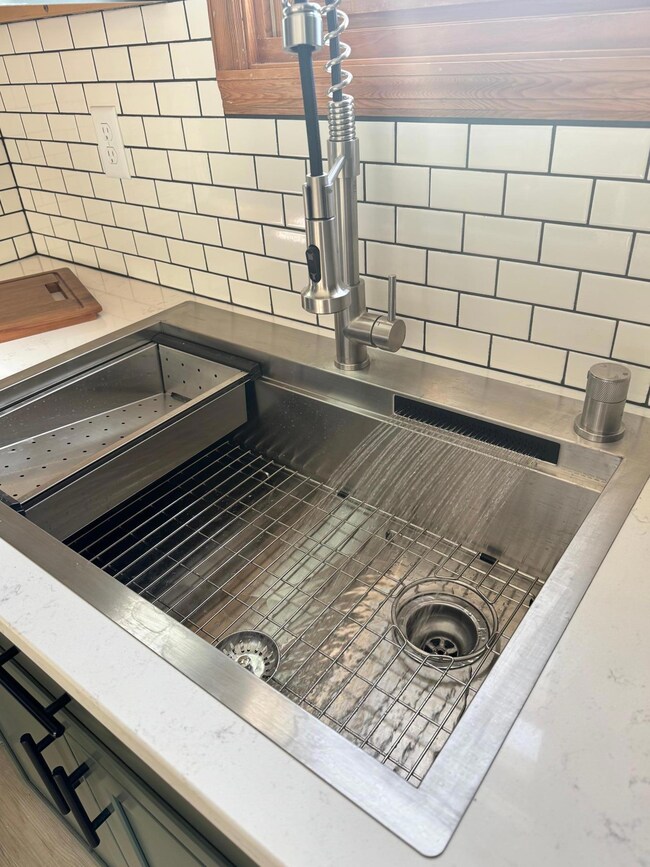 1212 3rd Ave S, Moorhead, MN 56560 - photo 5