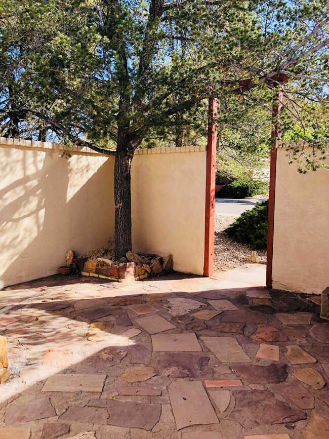 6201 Dungan St NE, Albuquerque, NM 87109 - photo 4
