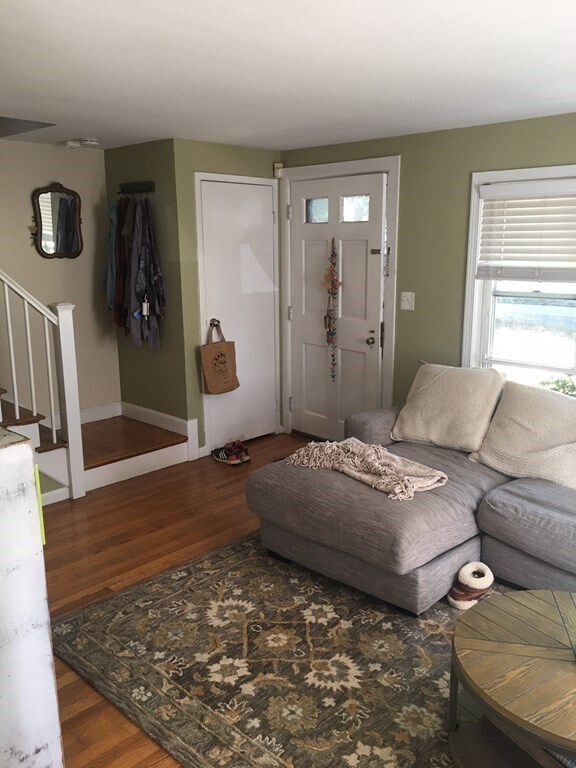 110 Rowe St unit 1, Auburndale, MA 02466 - photo 2