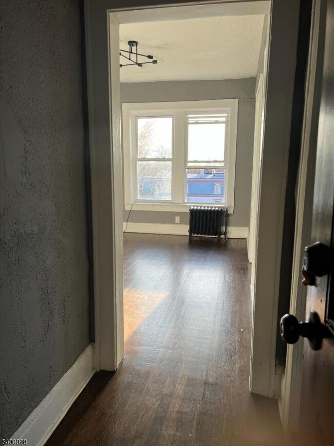 715 Arlington Ave unit 2D, Plainfield, NJ 07060 - photo 3