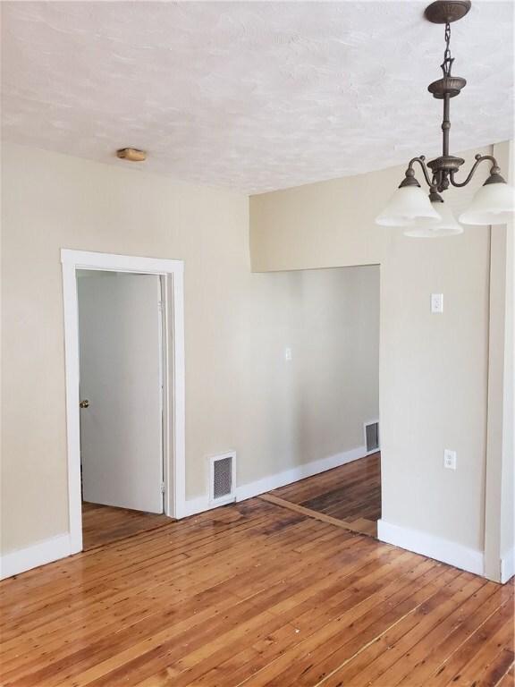 2 Wesleyan Ave, Providence, RI 02907 - photo 3