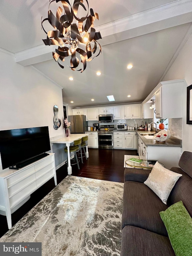 325 Raspberry Ct, New Hope, PA 18938 - photo 6