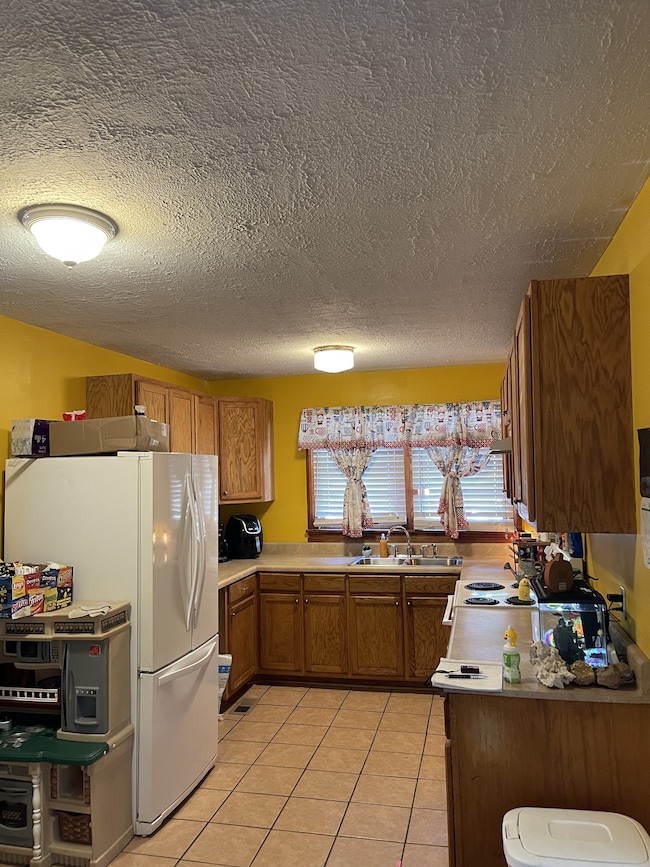 1600 Summer St, Manchester, TN 37355 - photo 3