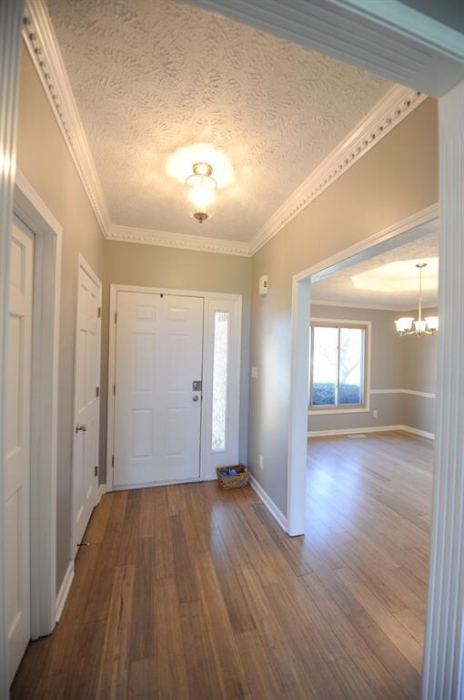 1708 Windmill Dr, Avon, IN 46123 - photo 4