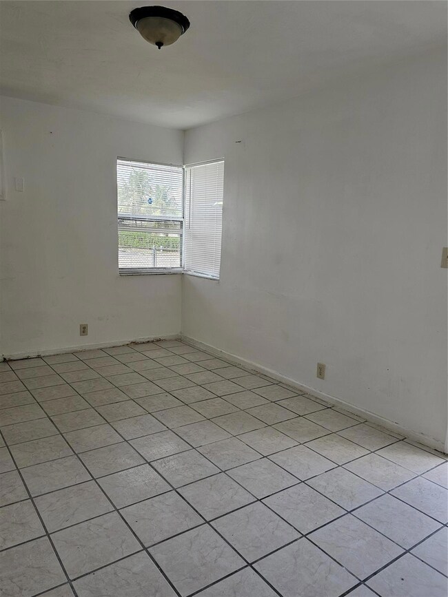 538 28th St, West Palm Beach, FL 33407 - photo 7