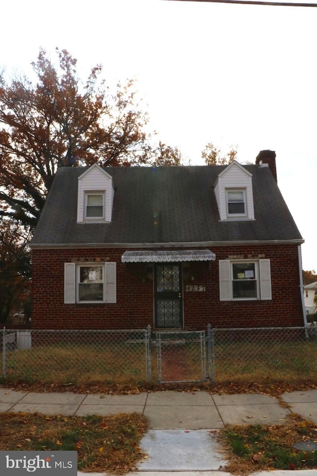 4237 Eads St NE, Washington, DC 20019 - photo 2