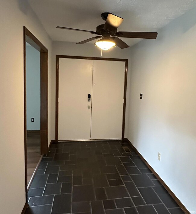 2405 E Rechter Rd, Bloomington, IN 47401 - photo 2