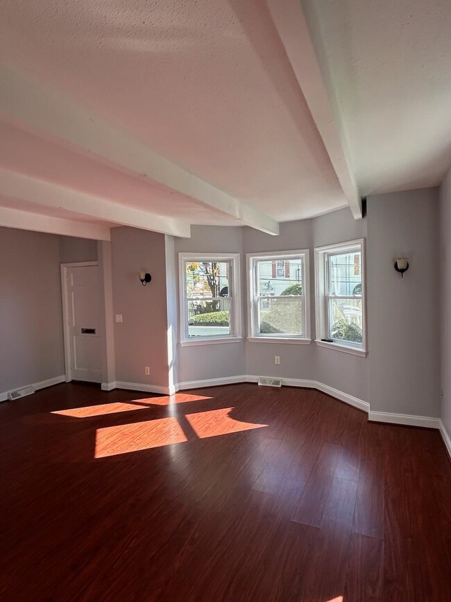 50 Cross St, Nashua, NH 03064 - photo 3