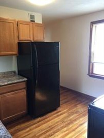 55 Bennett St unit 2, Brighton, MA 02135 - photo 4