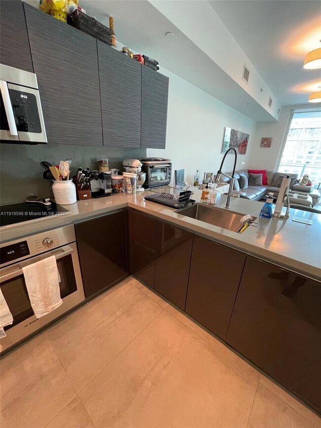 The Bond At Brickell unit 1502, Miami, FL 33131 - photo 7