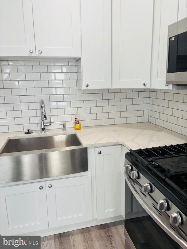 163 W Palmer St, Philadelphia, PA 19122 - photo 6