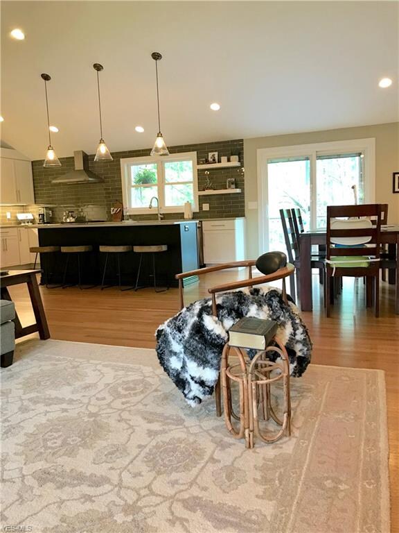 THIS is an Open floorplan.