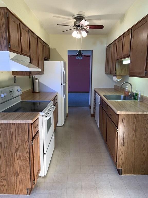 121 Partridge Ln unit 6091A, Chicopee, MA 01022 - photo 5