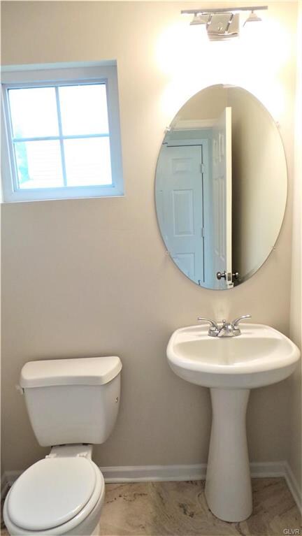 1004 Highview Ct, Temple, PA 19560 - photo 5