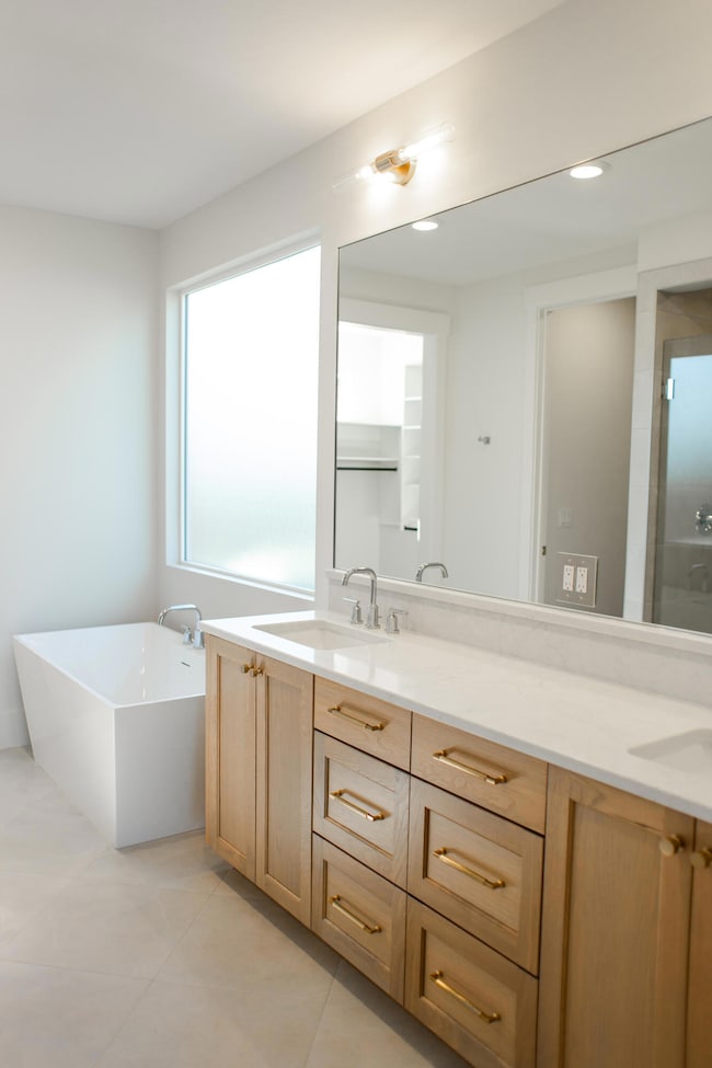 347 Mayfield Woods Ln, Washington, UT 84780 - photo 5