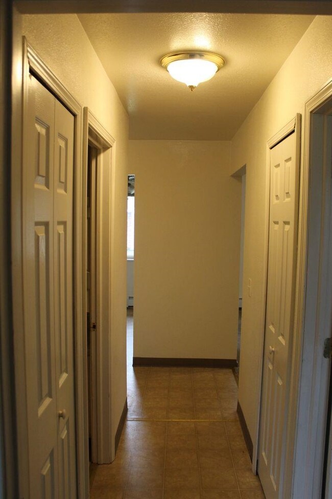 7407 Roger Thomas Dr unit 1 BLDG. 3, Mount Morris, MI 48458 - photo 5