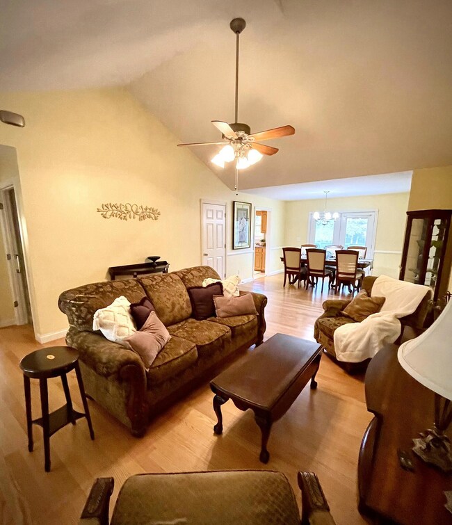 84 Elm Loop, Hustonville, KY 40437 - photo 6