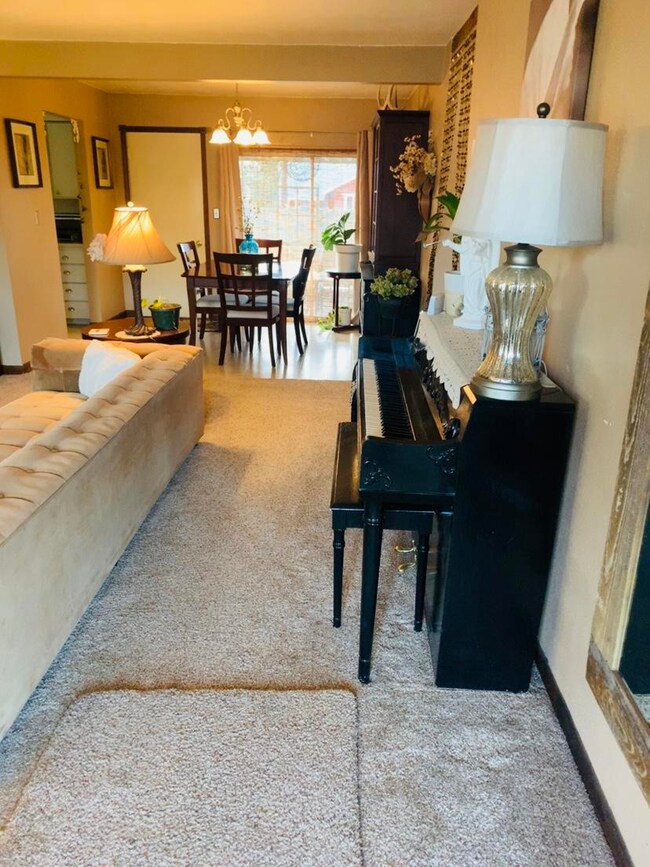 211 3rd Ave, Culver, OR 97734 - photo 4