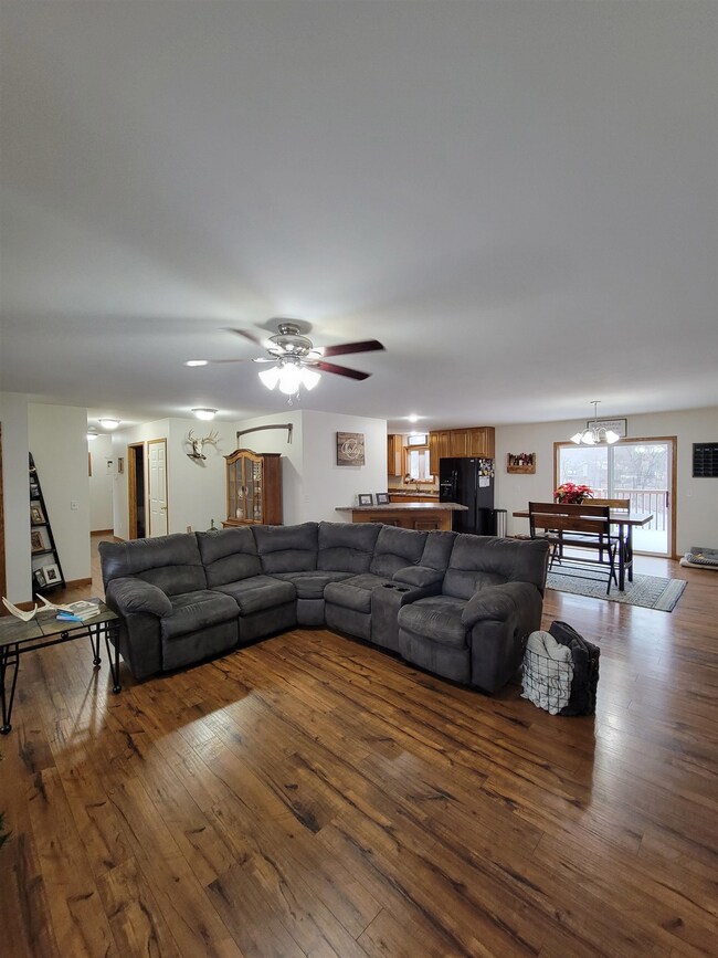 103 Spruce Park Dr, Potosi, WI 53820 - photo 7