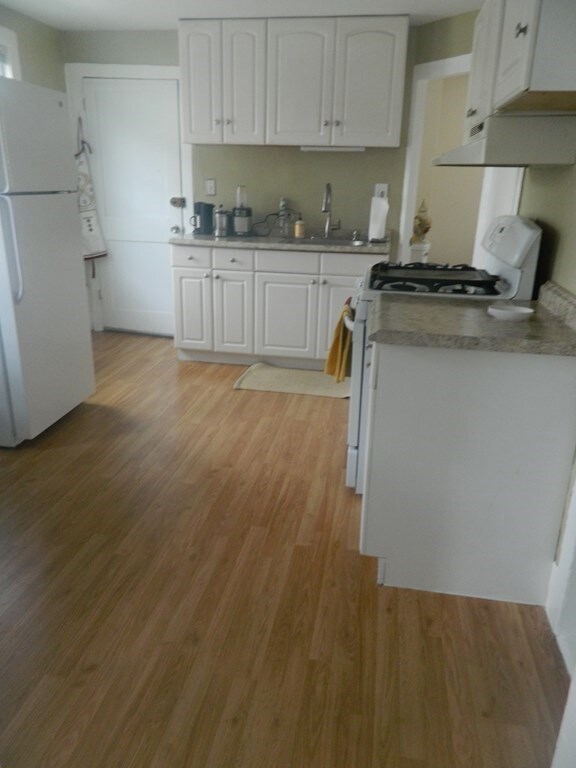 2 Woodbury Ct unit 2, Salem, MA 01970 - photo 5