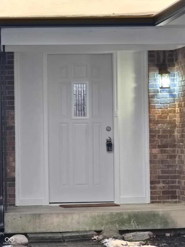 730 Aberdeen Dr, Indianapolis, IN 46241 - photo 5