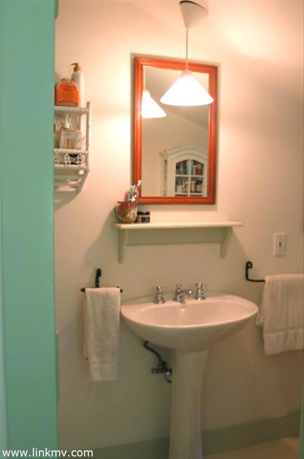 409 Lamberts Cove Rd, Vineyard Haven, MA 02568 - photo 7