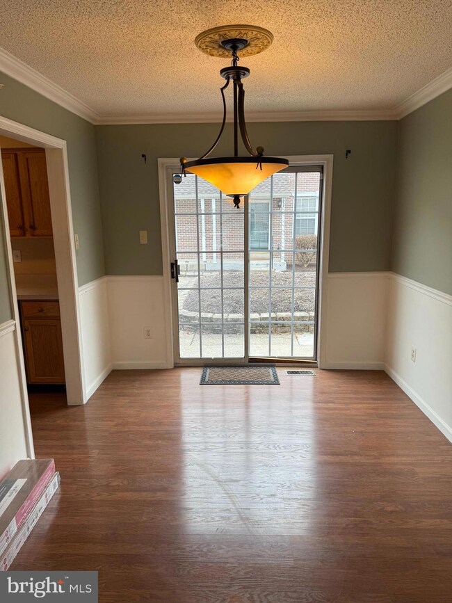 3002 Creekside Ct unit 40, Warrington, PA 18976 - photo 6