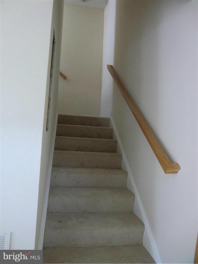 23811 Branchbrier Way, Clarksburg, MD 20871 - photo 4