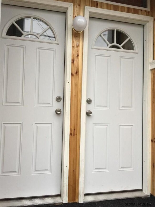 496 Washington Ave, Albany, NY 12203 - photo 6