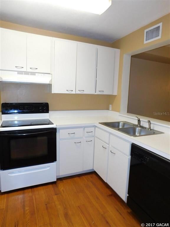 4546 SW 44 Ln, Gainesville, FL 32608 - photo 6