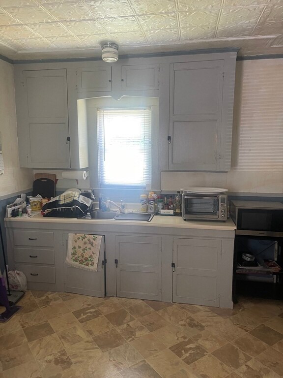 2020 Lakeview Ave, Dracut, MA 01826 - photo 4