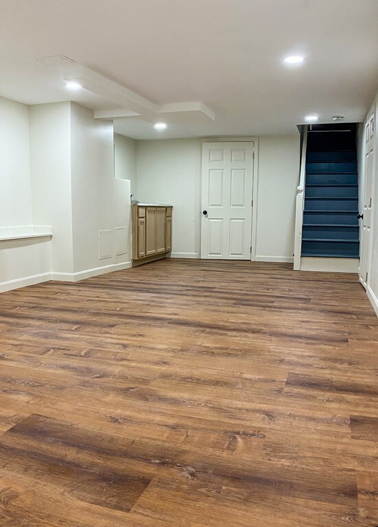 8 Floyd St, Saugus, MA 01906 - photo 5