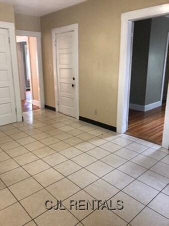 85 Pond St unit 1, Waltham, MA 02451 - photo 4