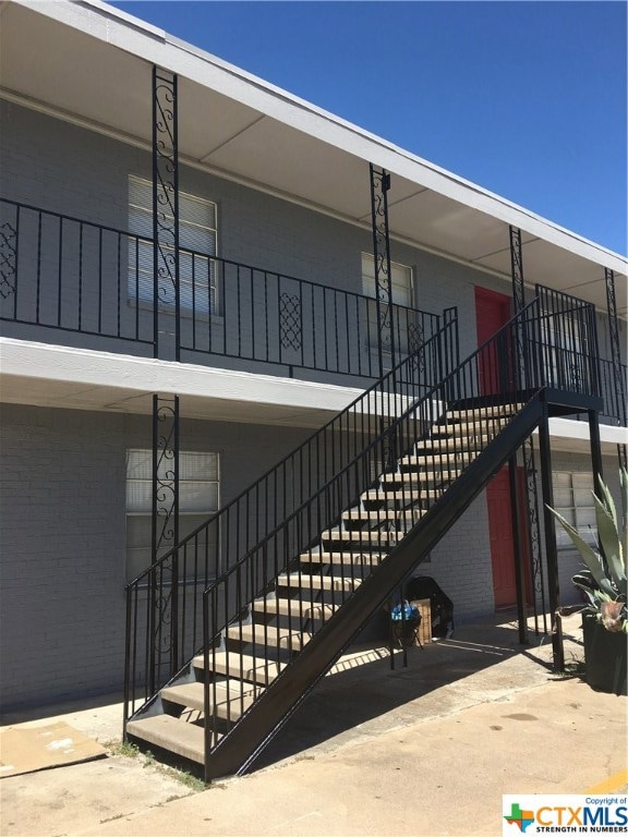 304 E Carpenter Ave, Copperas Cove, TX 76522 - photo 2