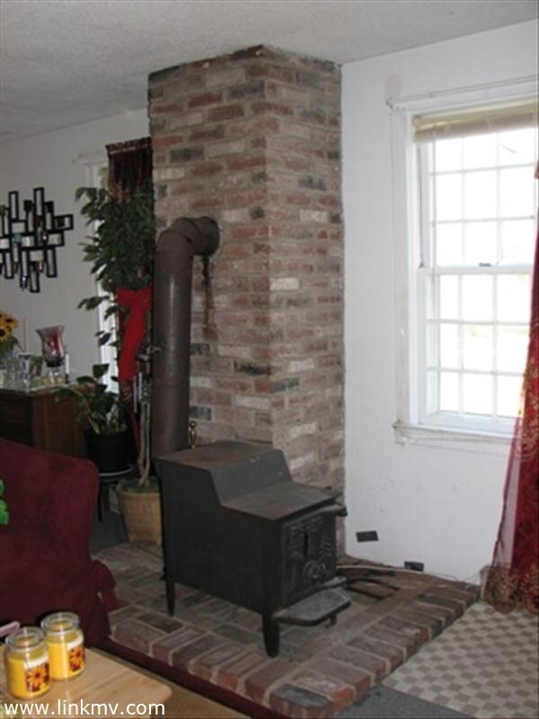 Wood Stove & Chimney