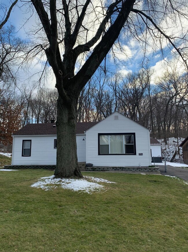 1956 W Springville Rd, La Porte, IN 46350 - photo 4