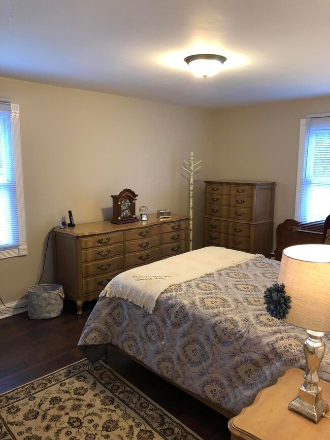 122 Muhlen Platz unit 1000, Freehold, NJ 07728 - photo 6