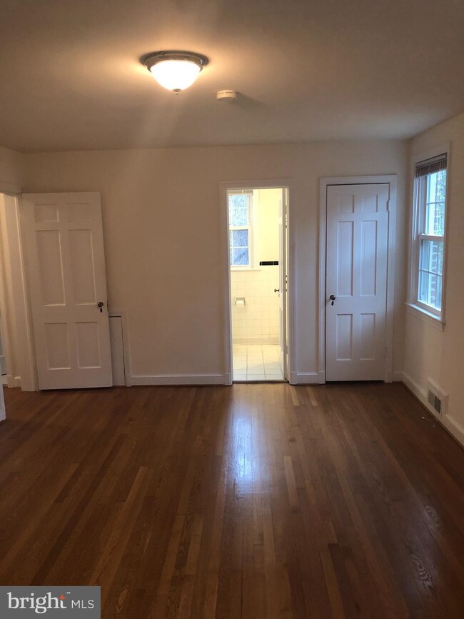 4629 Rockwood Pkwy NW, Washington, DC 20016 - photo 7