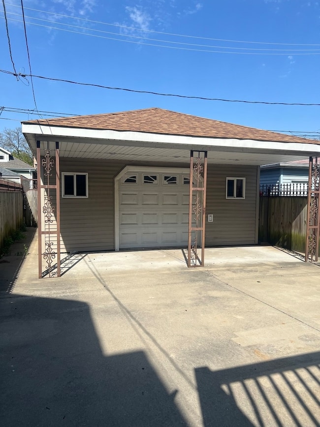 10642 S Calhoun Ave, Chicago, IL 60617 - photo 7