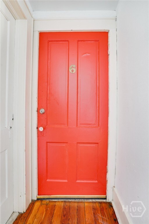 103 E Jones St unit 6, Savannah, GA 31401 - photo 2