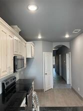 216 Cleveland St, Cleburne, TX 76031 - photo 6