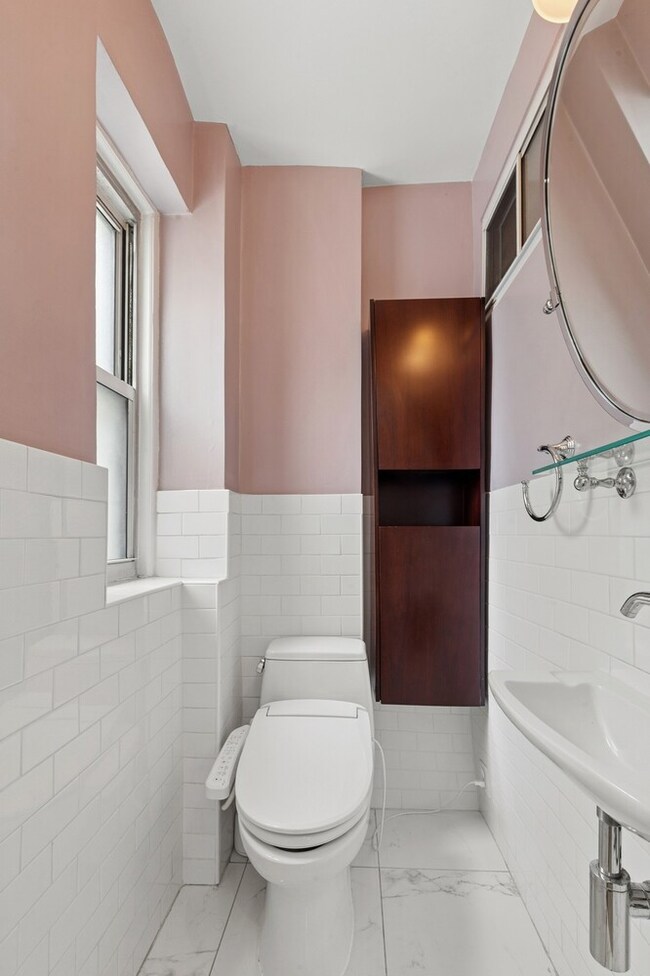 300 W 53rd St unit 2E, New York, NY 10019 - photo 6