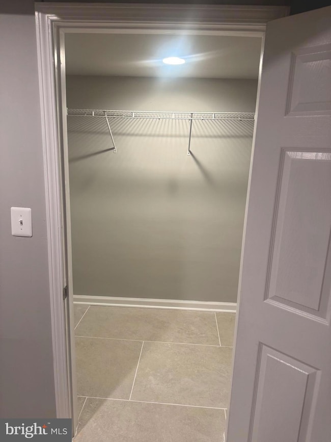 5890 Tulloch Spring Ct, Haymarket, VA 20169 - photo 4