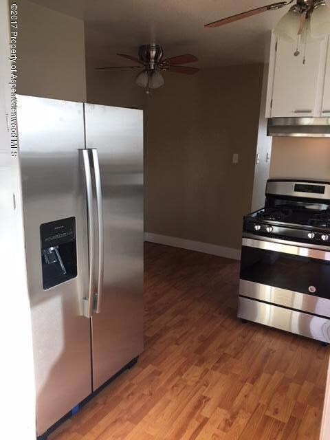 939 Rose St, Craig, CO 81625 - photo 4