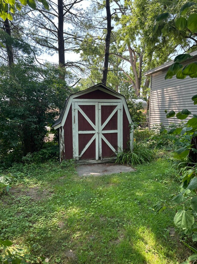 2120 S 3rd St, Niles, MI 49120 - photo 6