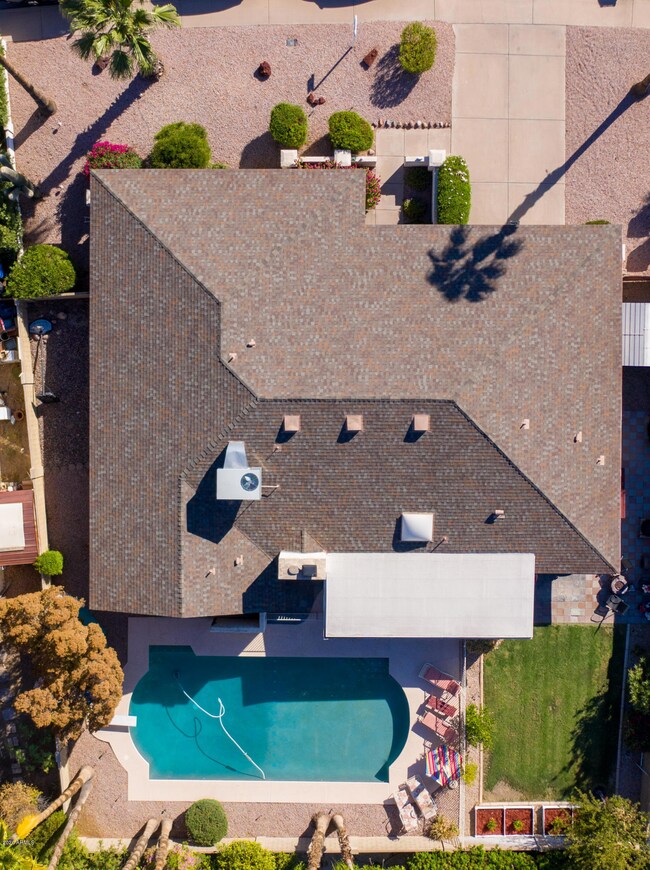 336 E Hackamore-03