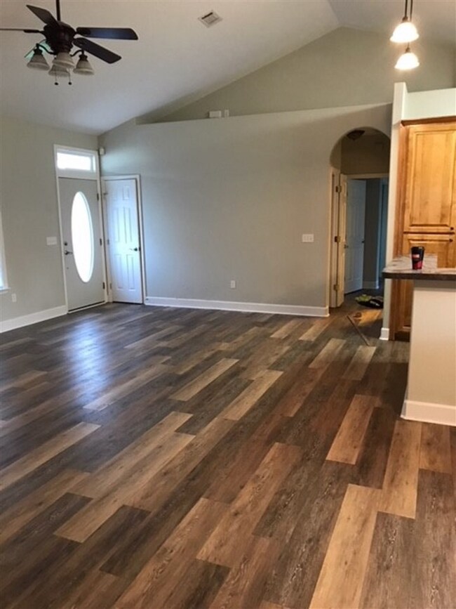 20 Pecan St, Crawfordville, FL 32327 - photo 6