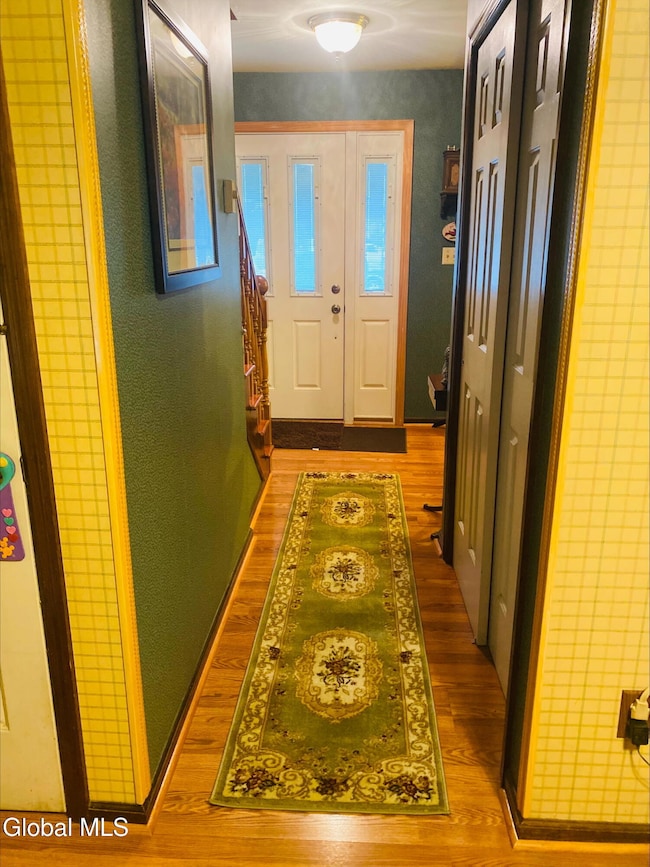 606 Tedesco Ct, Schenectady, NY 12303 - photo 7