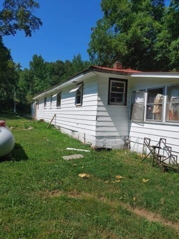 115 Taylor Ln, Stewart, TN 37175 - photo 5